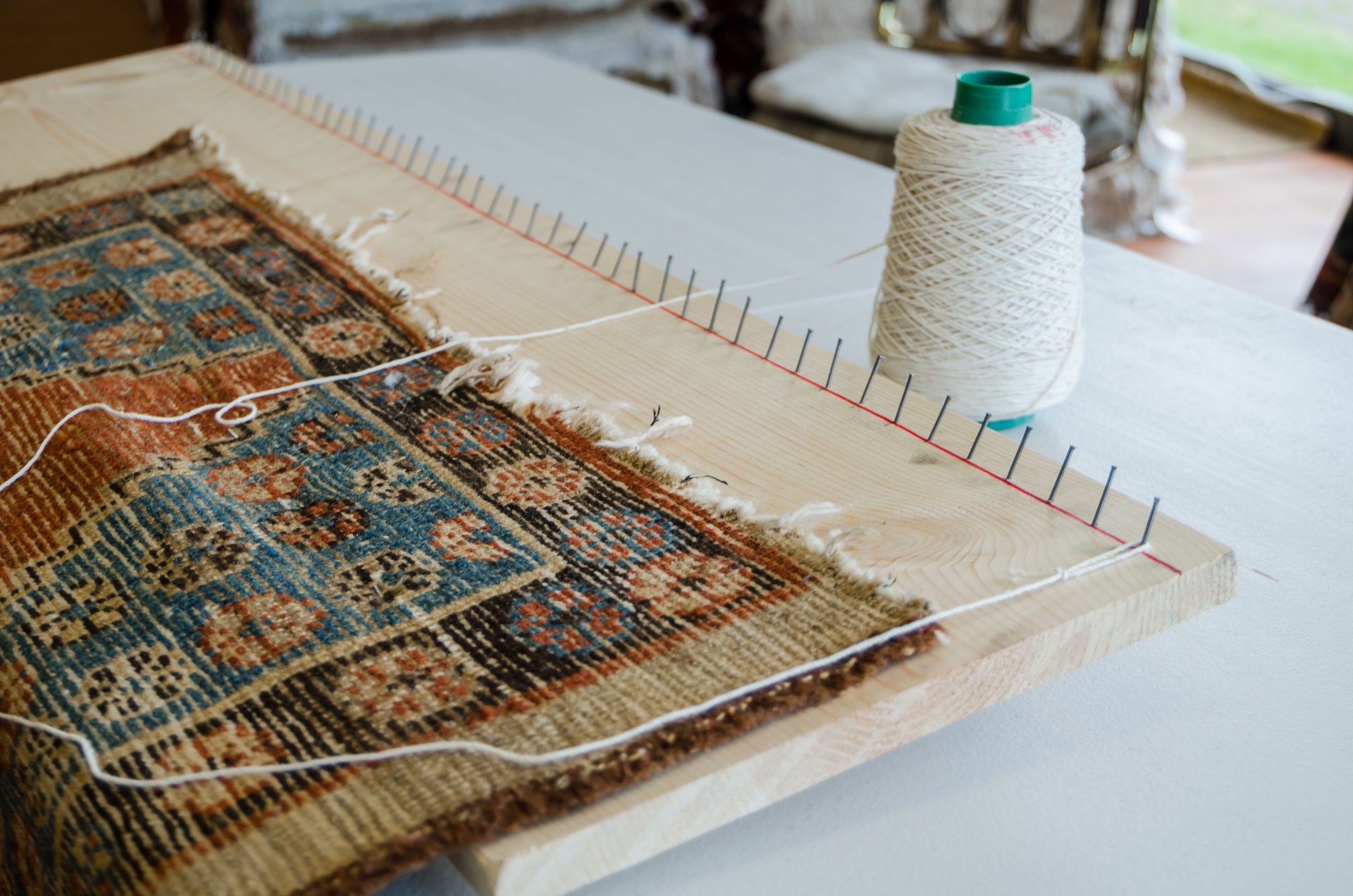 Rug fringes repair